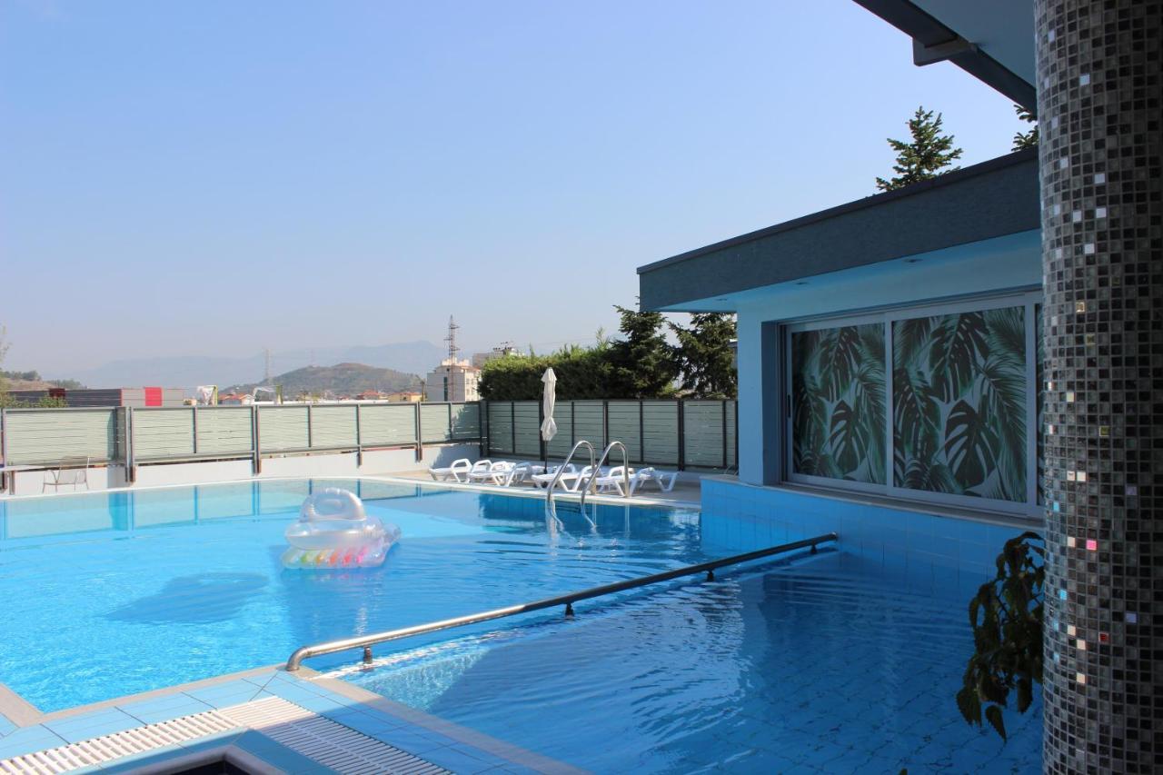 Luander Hotel Tirana Exterior foto