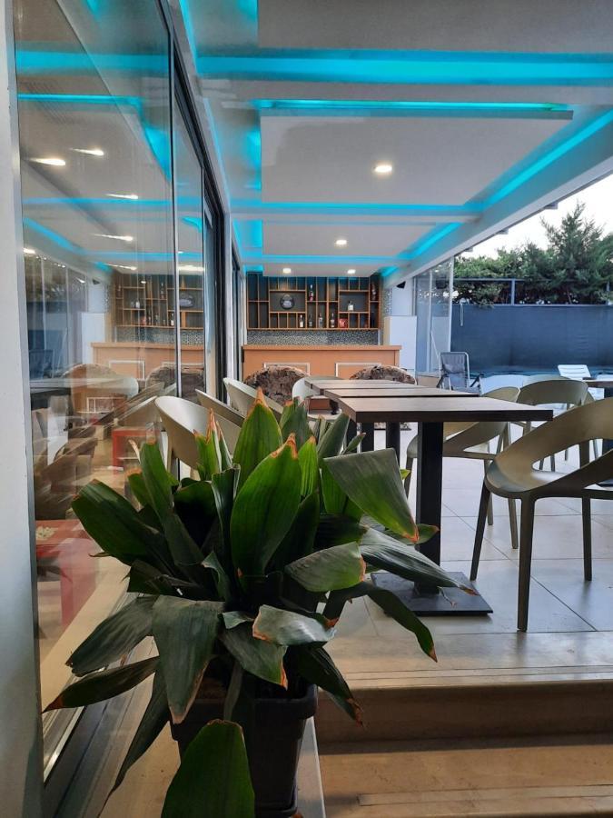 Luander Hotel Tirana Exterior foto